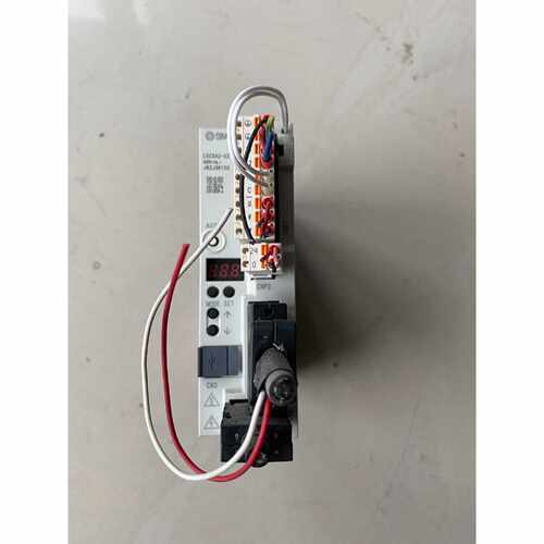 议价SMC驱动器LECSA2S3200W拆机功能正常维修