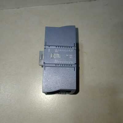 溢价-6ES7 222-1HH32-0XB0 PLC