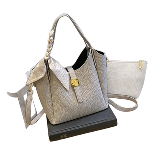 Clean Knоck2026新款小众通勤水桶包菜篮子百搭手提包单肩斜挎包