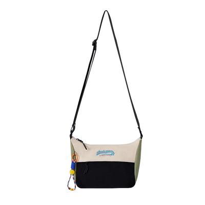 MGRASSGO斜挎包女休闲饺子包时尚百搭帆布防水学生运动单肩小包潮