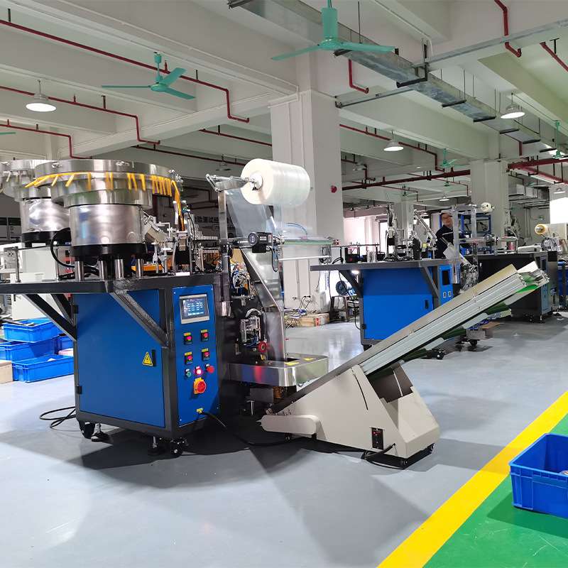 森洋定制-塑料胀塞螺丝全自动插钉组装包装一体机械设备解决方案