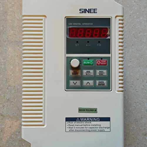 溢价-正弦变频器 EM303B-7R5G/9R0P-3B 7.5K
