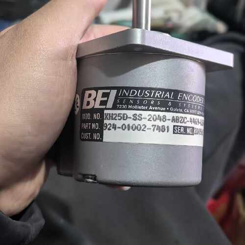 BEI编码器   XH25D-SS-2048-ABZC-44