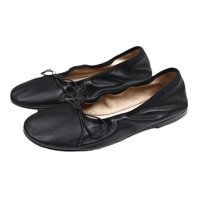 TR软糯羊皮圆头浅口平底奶奶鞋