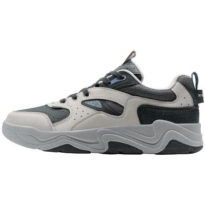 特步暗流板鞋2025秋冬新款男鞋皮面轻便休闲鞋中帮男款运动鞋