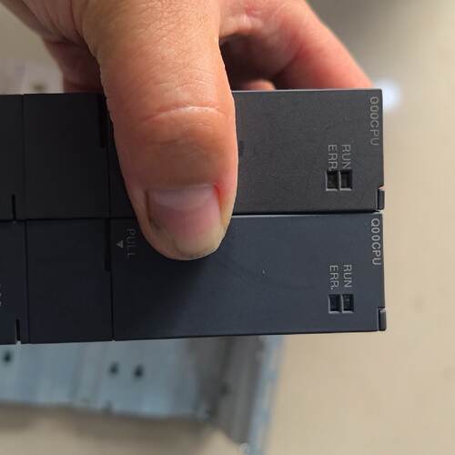 议价Mitsubishi Melsec-Q Cpu Module Q00 Cpu With Rs-23适用