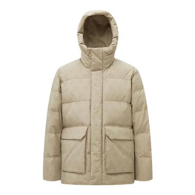 波司登新款时尚休闲羽绒服