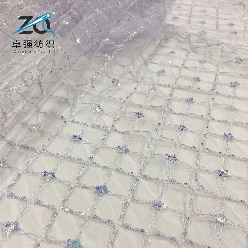 厂家新款珠片网纱绣花面料 菱形格刺绣布料 春夏女装童装蕾丝面料