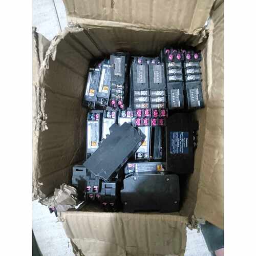 电磁遥控开关WR6161K80320A300V议价