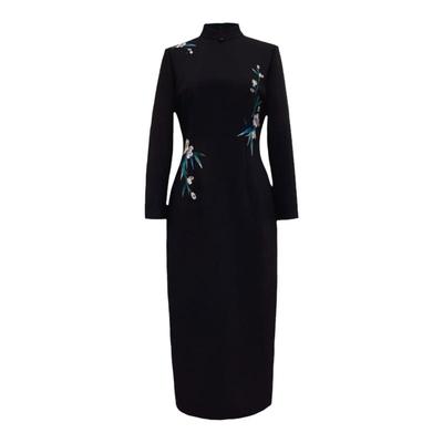 中式战袍收腰显瘦气质刺绣盘扣