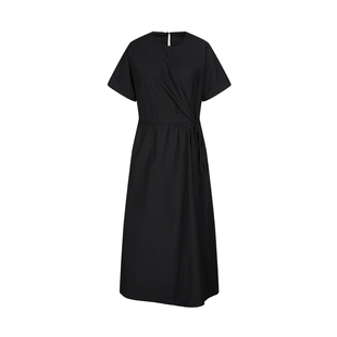 LESS夏圆领短袖连衣裙女黑色简约通勤收腰裙子含桑蚕丝2P5G12020