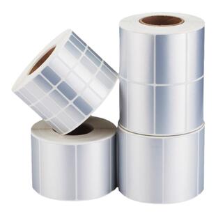 亚银标签纸pet卷筒不干胶空白标签贴纸耐高温防水防油撕不烂定制