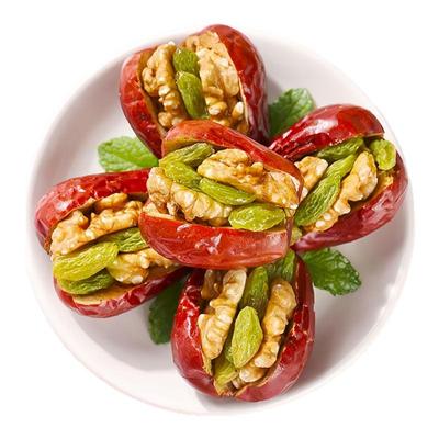 新疆特产什锦红枣夹核桃葡萄干