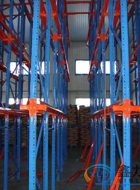 定 制重型仓储货架 无锡驶入式贯通货架 横梁式大型超市金属货架