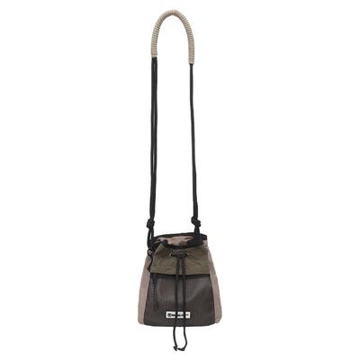 户外运动抽绳小包休闲单肩包