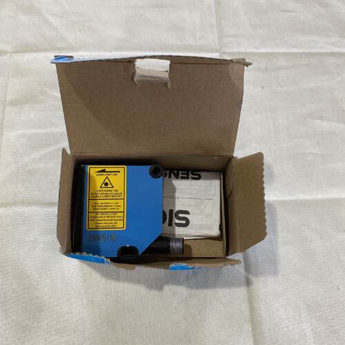 溢价-德国SICK西克DT20-P214B激光传感器，，功