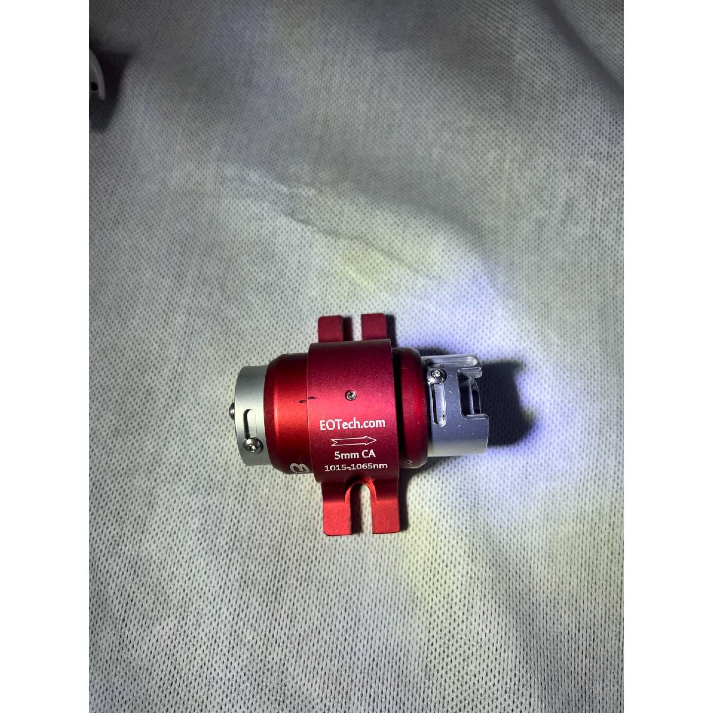 【请询价】美国赛诺龙EOT法拉第激光隔离器ElectroOptic