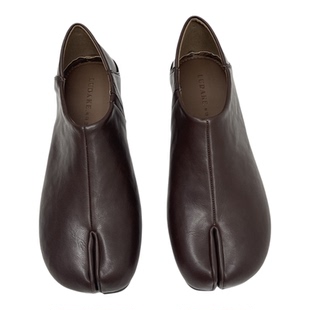 韩版分趾猪蹄鞋单鞋女鞋子2026春秋季马蹄猪脚鞋一脚蹬咖色小皮鞋