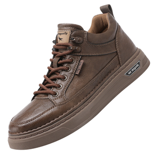 红蜻蜓男鞋秋冬新款真皮板鞋男休闲皮鞋软底防水痞帅百搭鞋子潮鞋