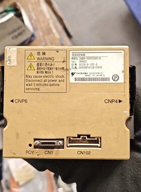 【请询价】驱动器SGDR-SDA350A01b成色如图，外壳有