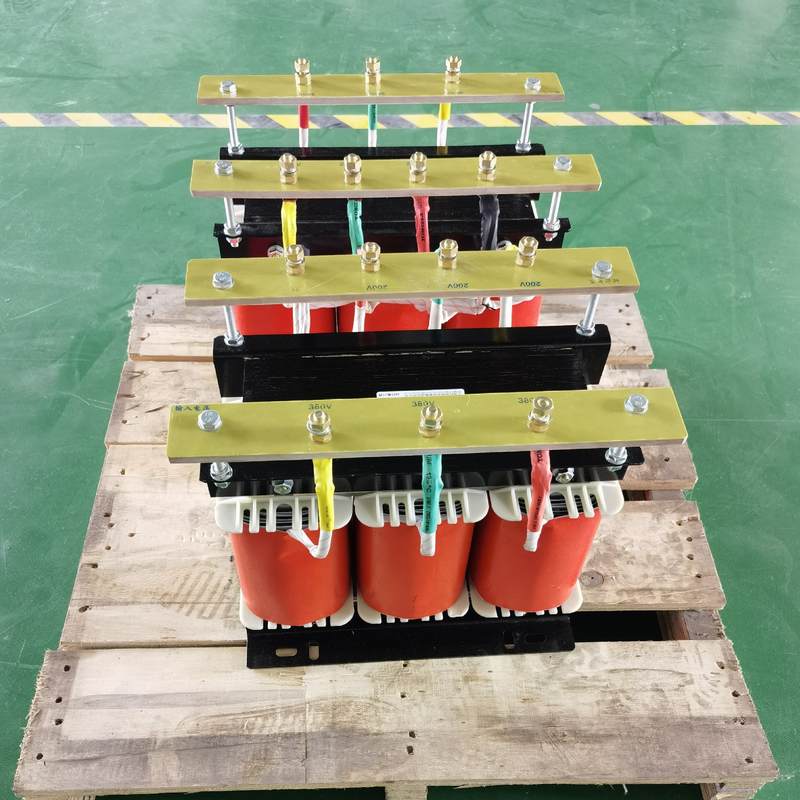 三相干式SBK-1KVA隔离升压变压器220转380440V变380V转415V