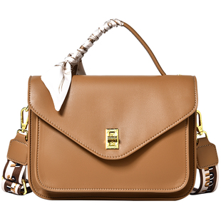 凡思曼女士包包2025复古大容量锁扣邮差包女通勤单肩包精致斜挎包