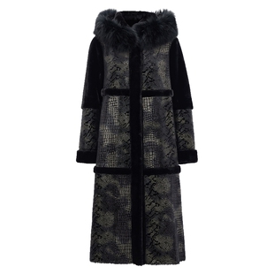 马天奴2025冬季新款黑色狐狸毛连帽长款大衣外套仿皮草毛绒一体女