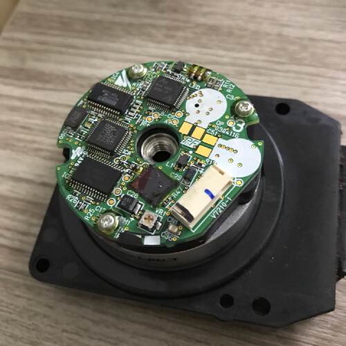 议价安川机器人电机编码器UTSAE-B17CLE现货销售，大小功率现货，