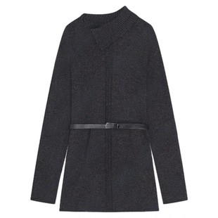 邱莹莹 HELA AOMI “腰带毛衣”绵羊毛100%飘片围巾领松弛针织衫