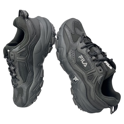 Fila斐乐掠夺者二黑色缓震老爹鞋