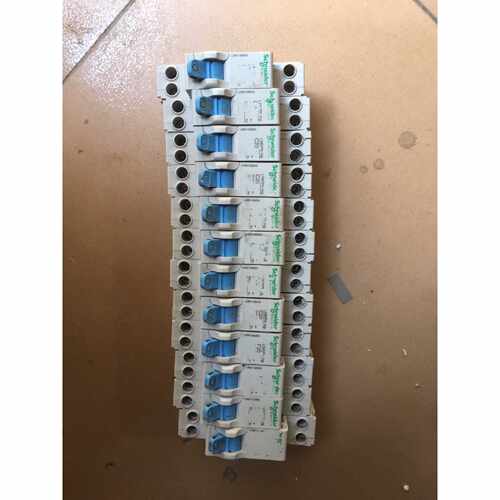 〔议价-可维修〕施耐德LS8空开1P20A 17只 全新均有货