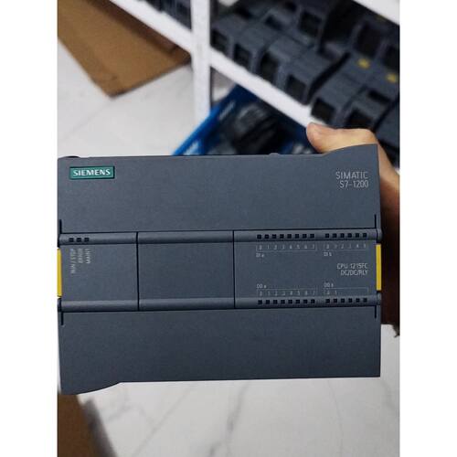 询价S7-1200PLC，1215C DC/DC/RLY，
