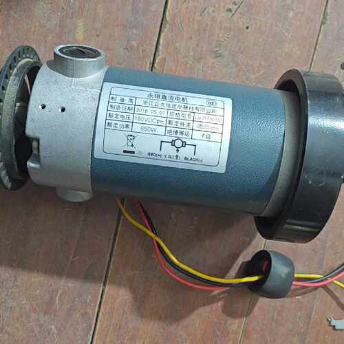 溢价-永磁直流电机，650W，180VDC，2018年5月7日生产
