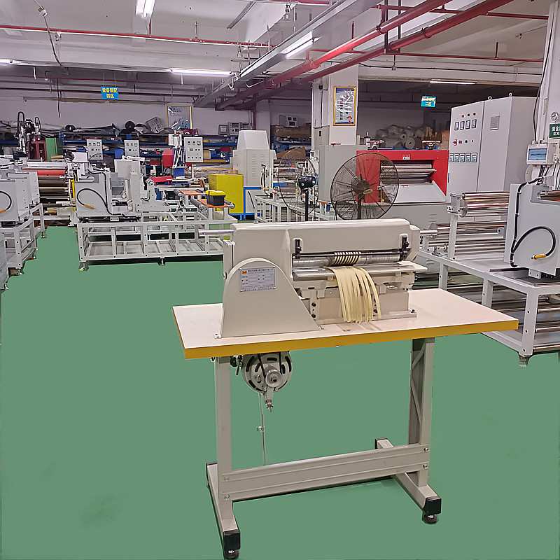 振飞厂家生产小型布料分条机PVC裁切机台海绵分切机开条机厂