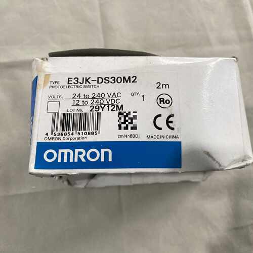 【议价】光电开关E3JKDS30M2全新品2米线长