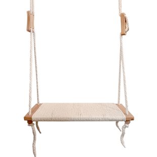 北欧儿童室内秋千家用成人秋千吊顶悬挂榉木实木诧寂风民宿配秋千