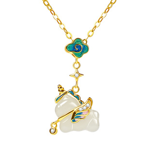 宫里上新小马项链和田玉吊坠女纯银生肖颈饰高级感马年本命年礼物