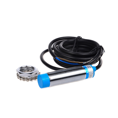 沪工直流三线M18接近开关传感器