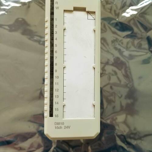 议价ABBAC800DCS卡件DI810 3BSE008508R1