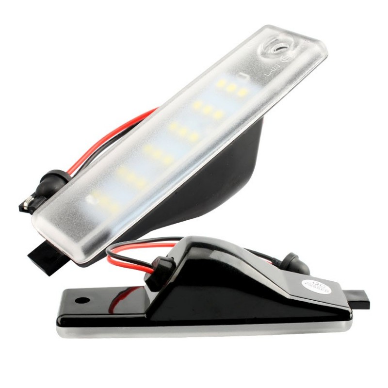 海狮汉兰达RAV4陆地巡洋舰牌照灯