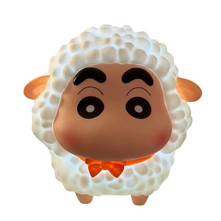 蜡笔小新COS小绵羊拍拍灯氛围灯公仔玩偶卧室床头夜灯礼物大摆件