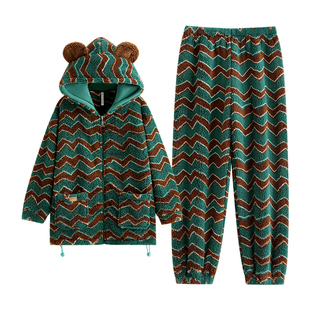 悦内睡衣女款冬季秋冬法兰绒加厚珊瑚绒毛绒家居服保暖冬装可外穿