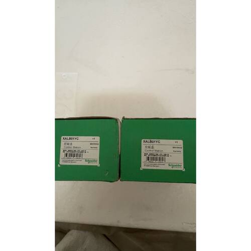 询价下单施耐德XALB01YC控制盒，Harmony系列，成色很新，