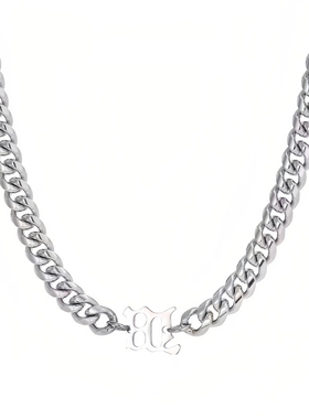 NG字母M吊坠钛钢项链男款锁骨链