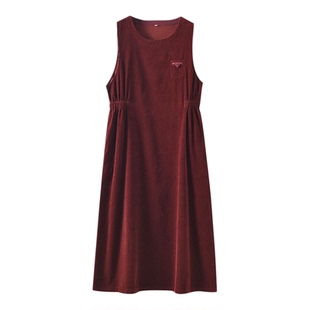 灯芯绒背带裙女士2025秋冬新款背心裙收腰长款连衣裙复古气质长裙