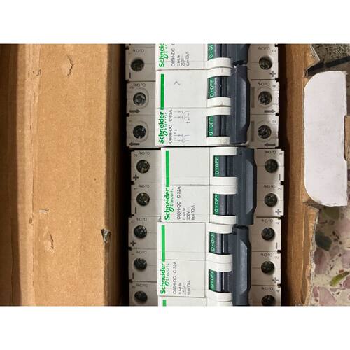 在线议价全新施耐德C65H-DC直流断路器 2P C32A