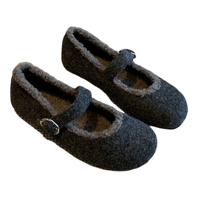 曼斯贝勒毛绒一字扣内增高单鞋