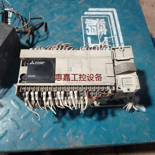 三菱FX3GA60MRCMPLC主机工程剩余原装正
