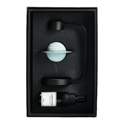 泥想世界小行星悬浮香薰房间