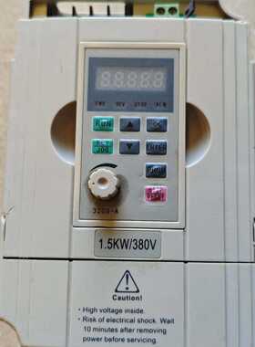 溢价-金田变频器 JTE320S V0015G3 ，实物如图，